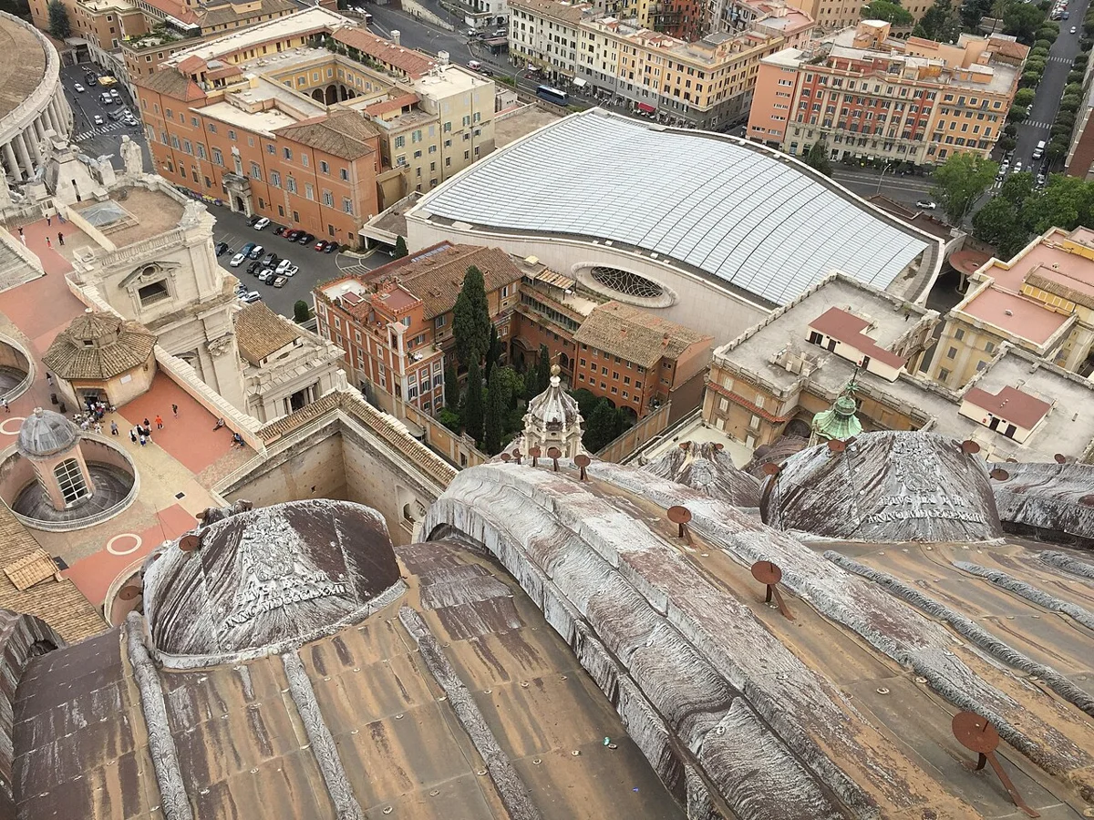 Vista aérea da Sala Paulo VI, no Vaticano